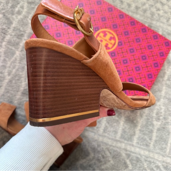 TORY BURCH SELBY 75MM BLOCK HEEL SANDAL - Picture 9 of 13
